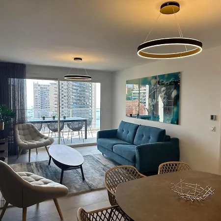Appartement Magnifique 3 Pieces Avec Vue Mer Et A Proximite De Monaco *