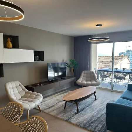 Magnifique 3 Pieces Avec Vue Mer Et A Proximite De Monaco